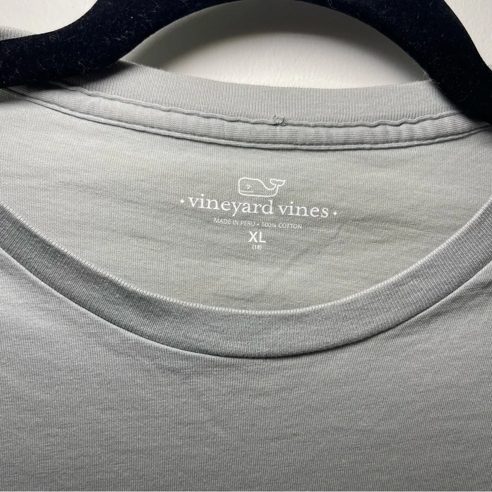 Vineyard Vines Junior XL Gray casual coastal Long Sleeve Tee Tie-Dye Whale Logo - Picture 4 of 10